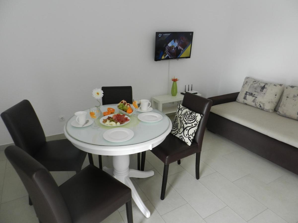 Diamant Apartments Baška Voda Esterno foto