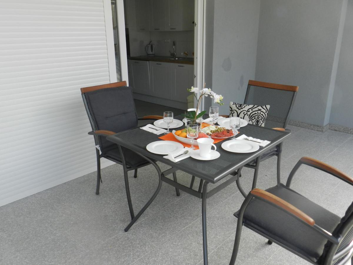 Diamant Apartments Baška Voda Esterno foto