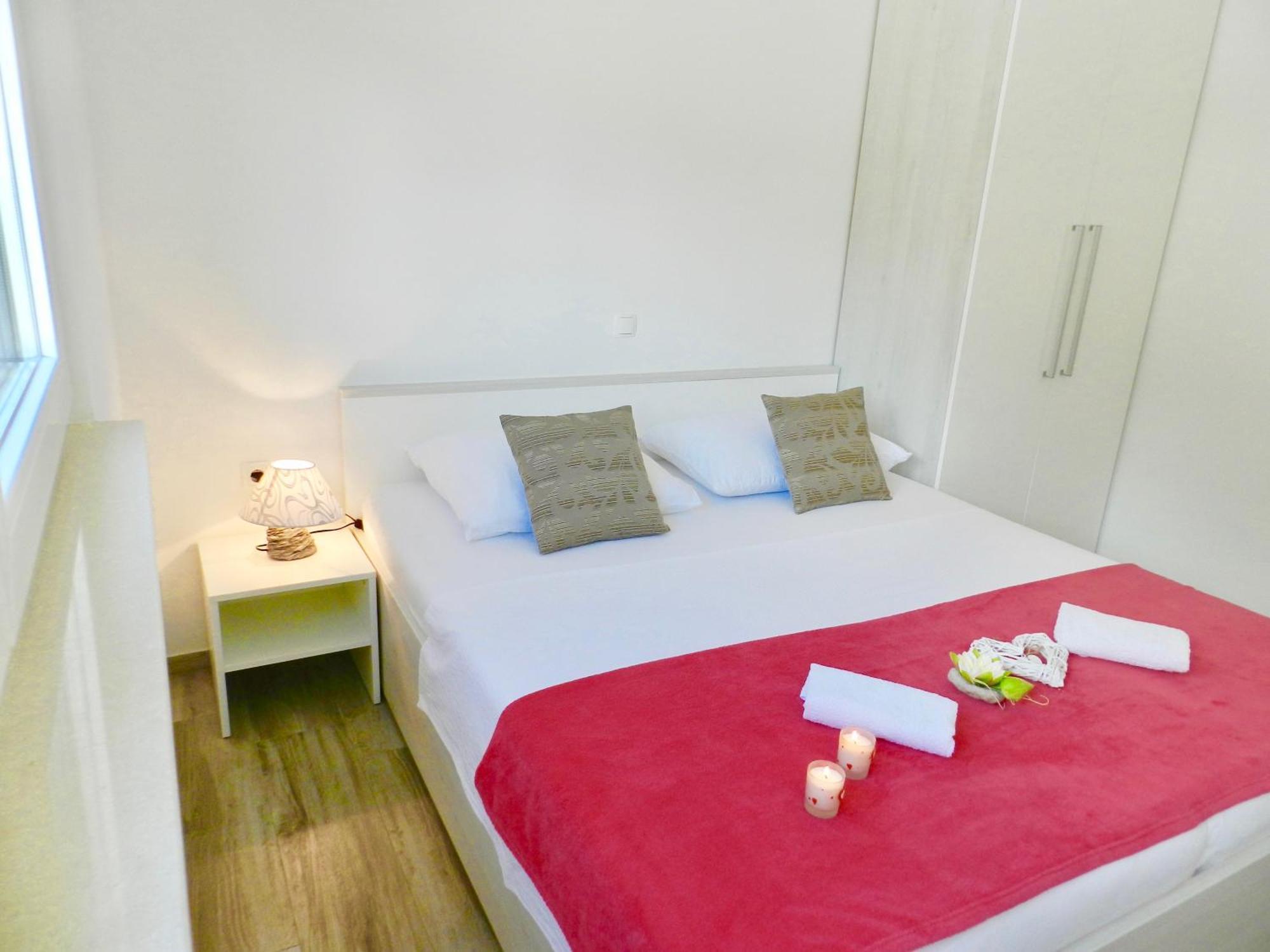 Diamant Apartments Baška Voda Esterno foto